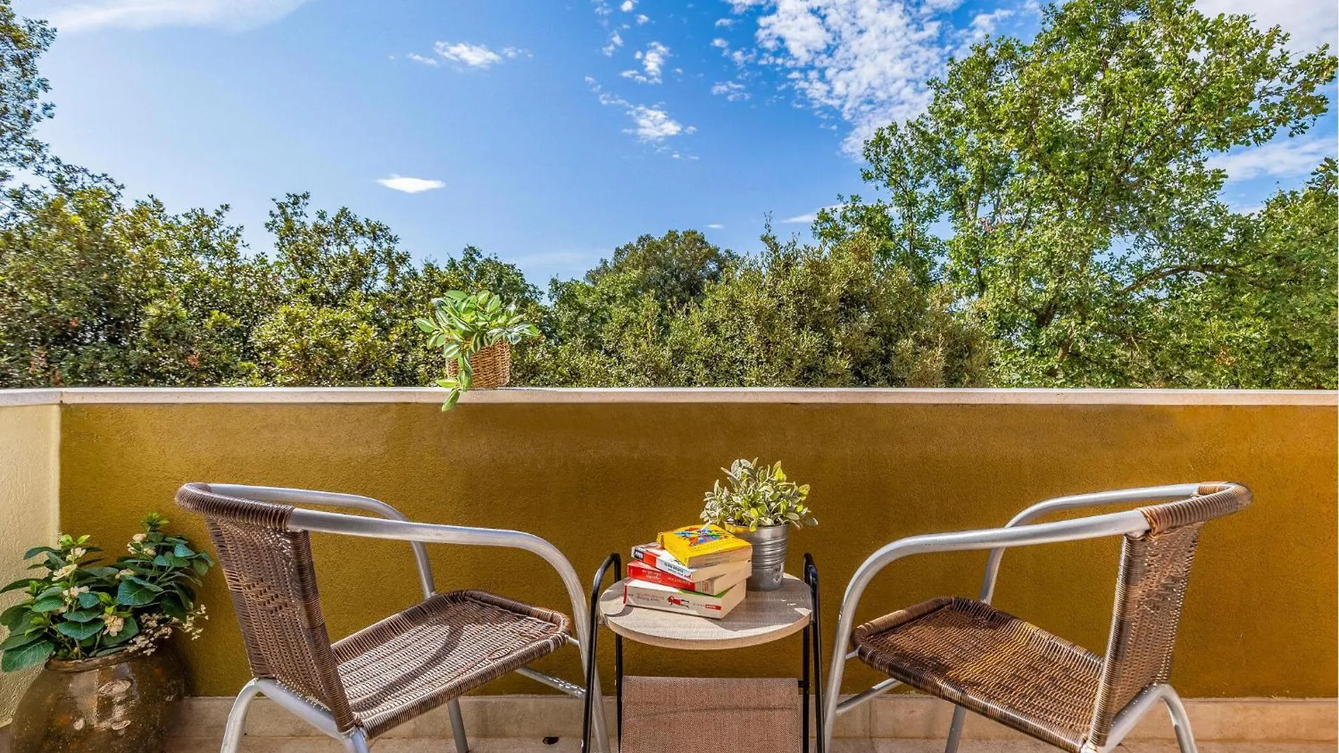 Holiday home 3 Bedroom Lovely Home In Barbariga Croatia