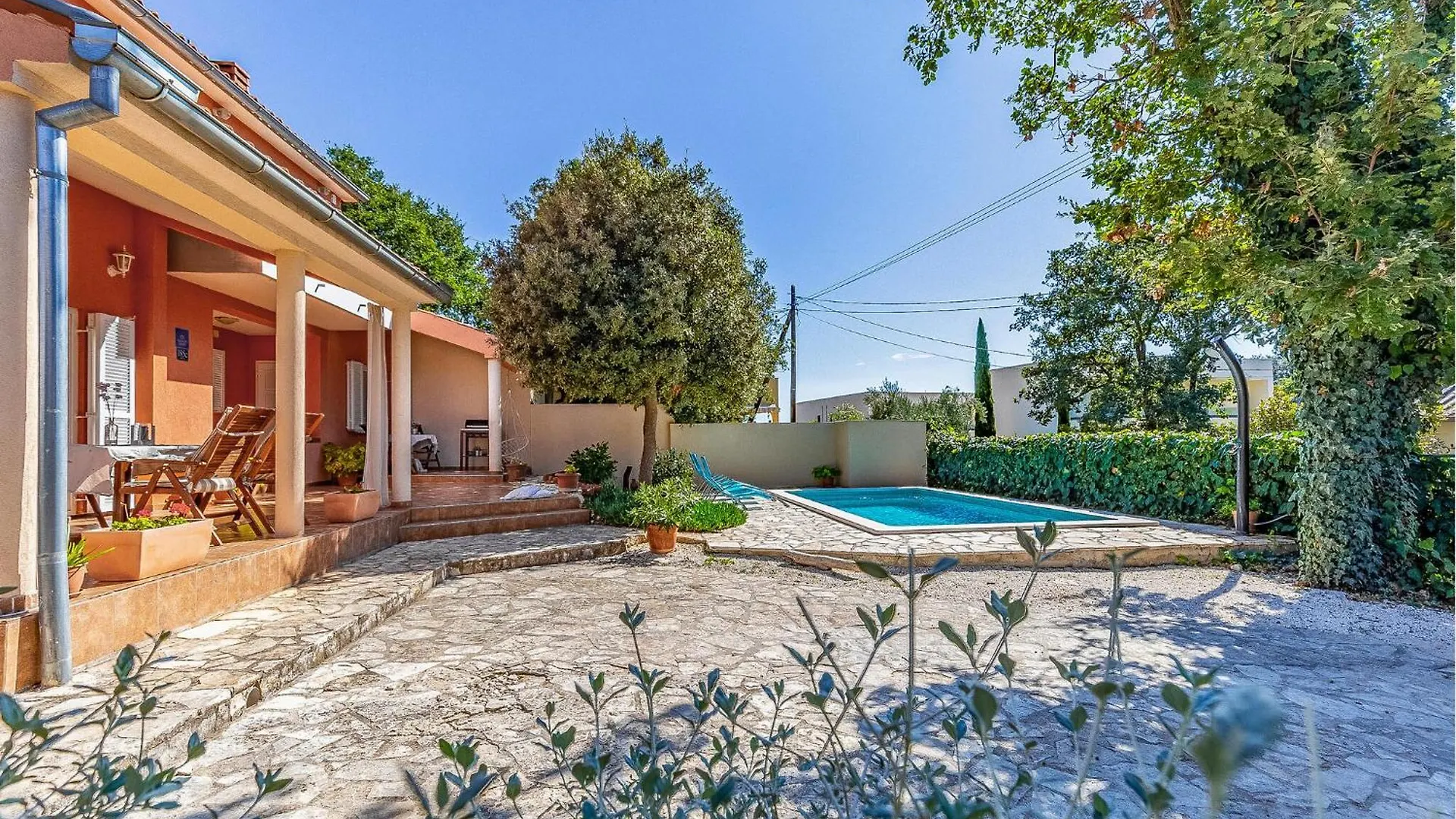 3 Bedroom Lovely Home In Barbariga Holiday home