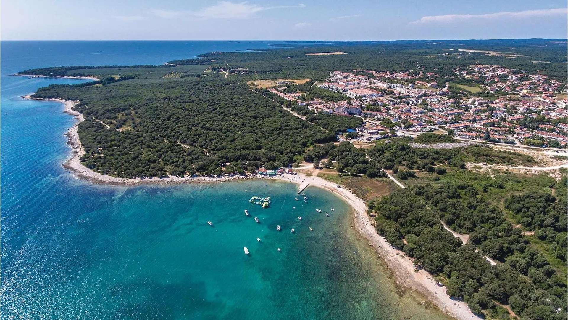 Holiday home 3 Bedroom Lovely Home In Barbariga Croatia